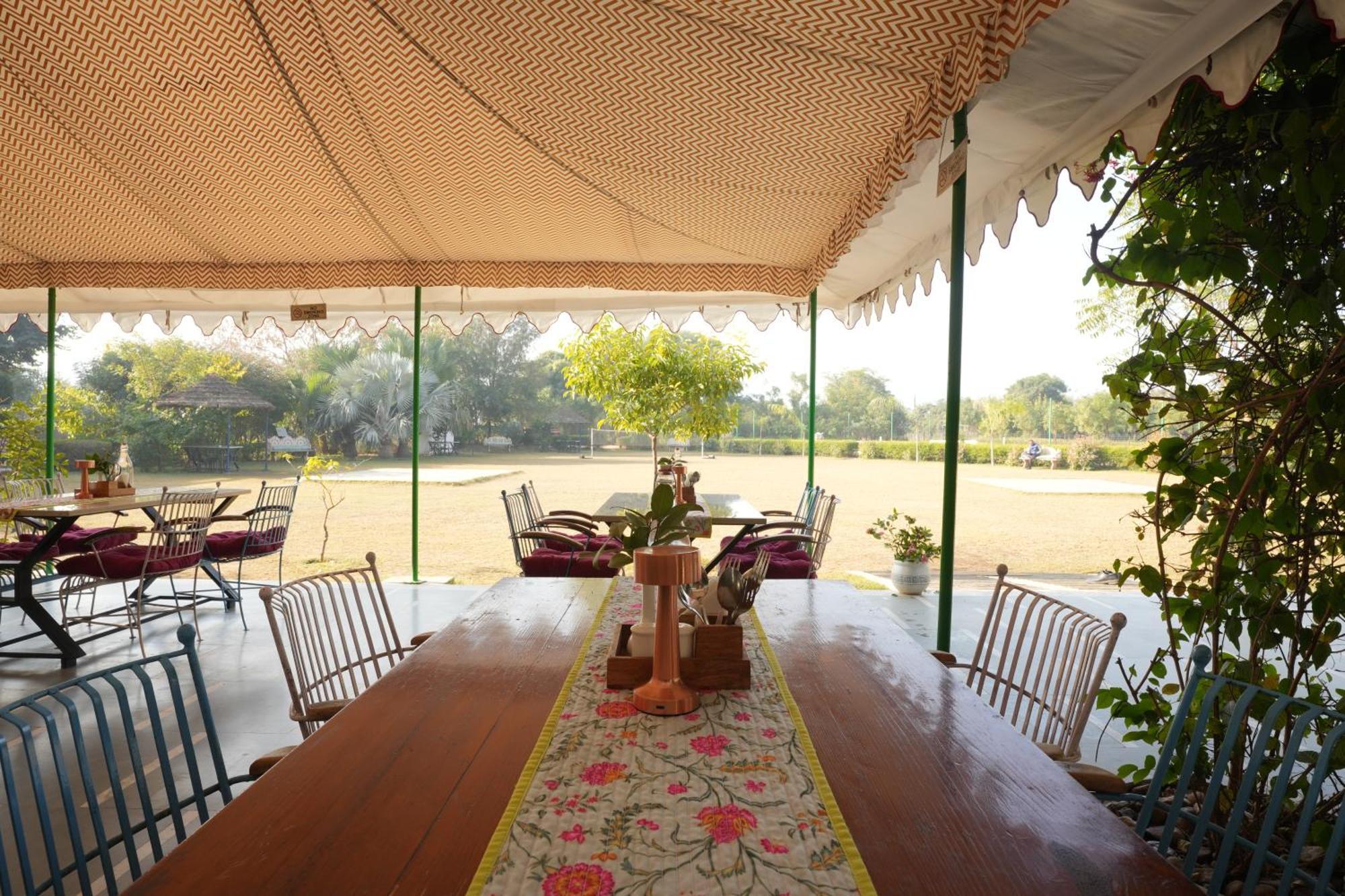Astroport Sariska Treetop By Eight Continents Tehla Eksteriør billede